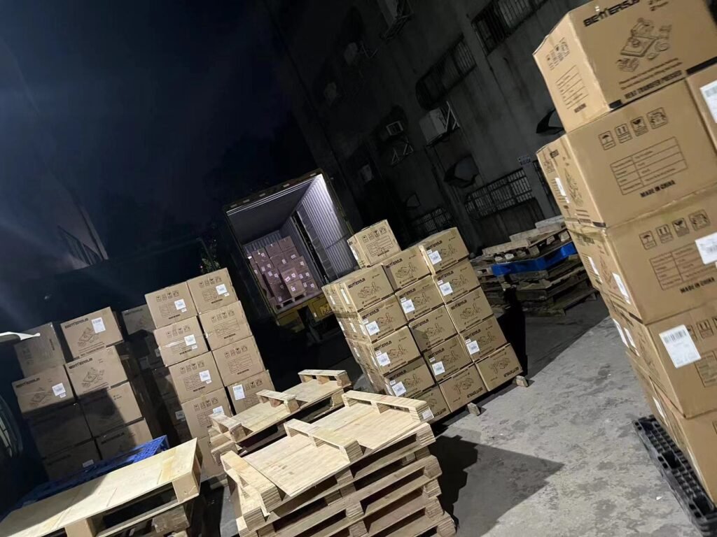 Fret maritime pour batterie