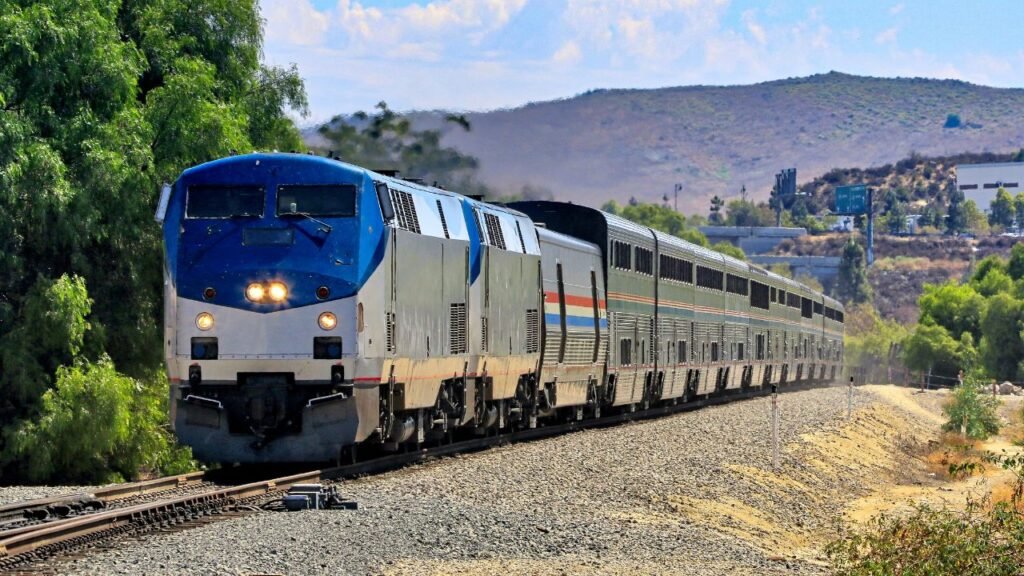 鉄道輸送：それはどういう意味ですか?